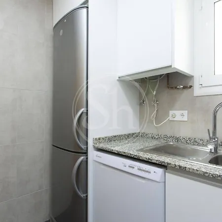 Apartment Bonito En El Eixample