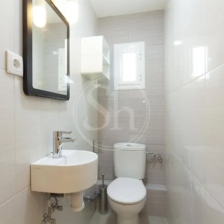 Spacious In Eixample Heart Of